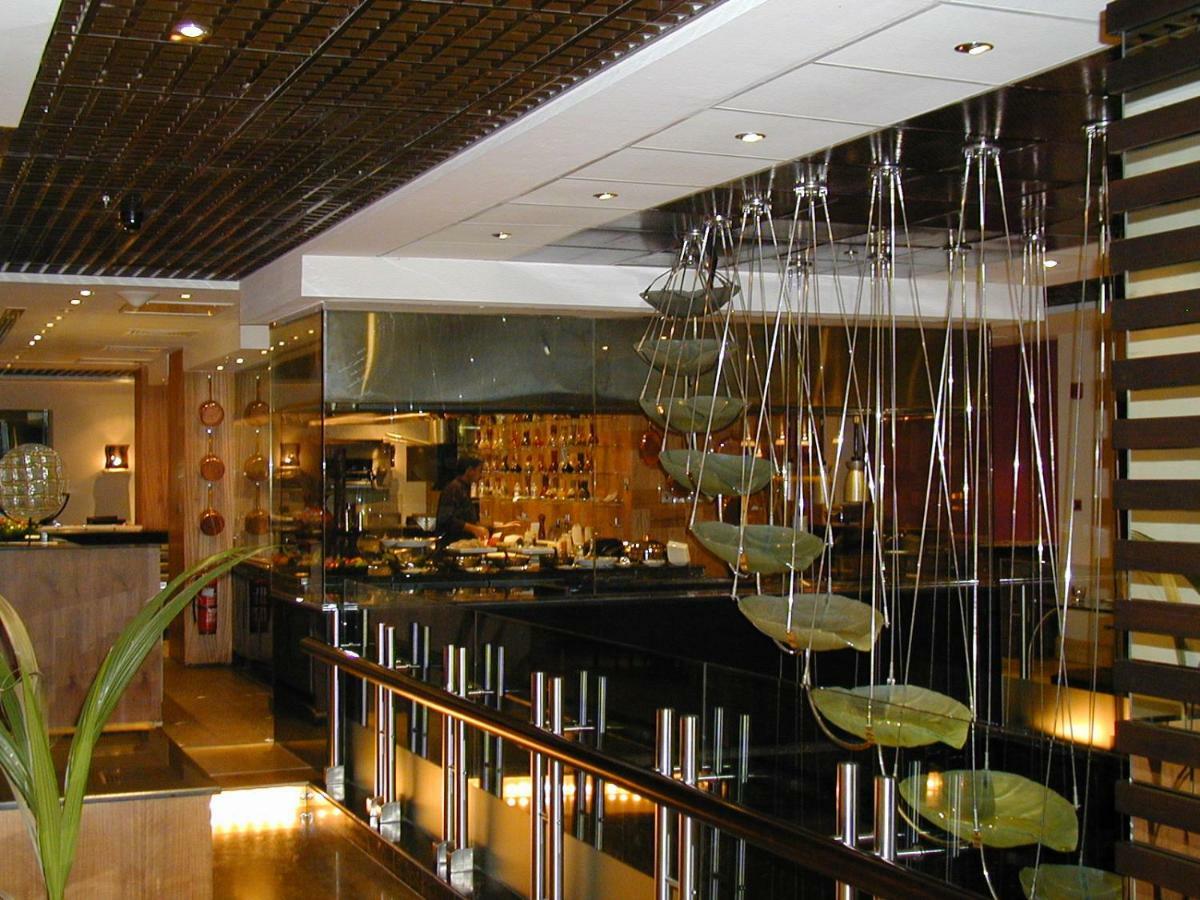 Le Royal Tower Hotel Kuvait Kültér fotó